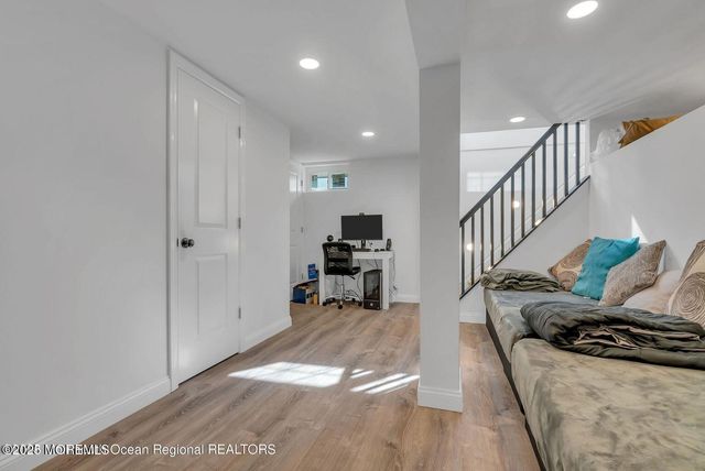 373 W Park Avenue, Oakhurst, NJ 07755