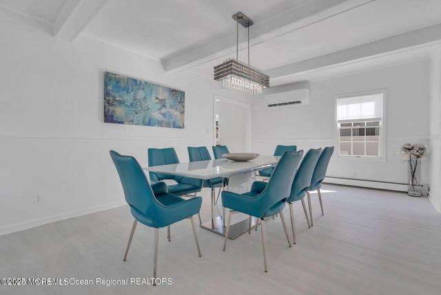 373 W Park Avenue, Oakhurst, NJ 07755