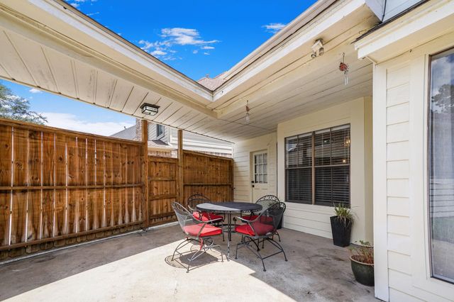 15311 Dawnbrook Drive, Houston, TX 77068