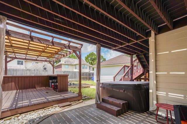 15311 Dawnbrook Drive, Houston, TX 77068