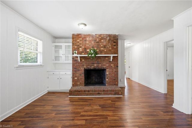 850 Minorcas Road, Winston-salem, NC 27106