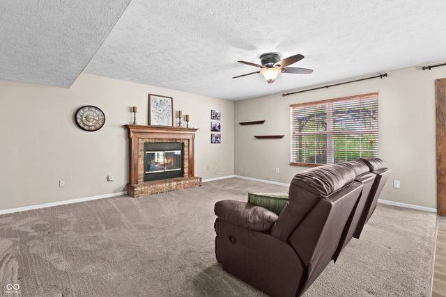 515 Buffalo Run Drive, Indianapolis, IN 46227