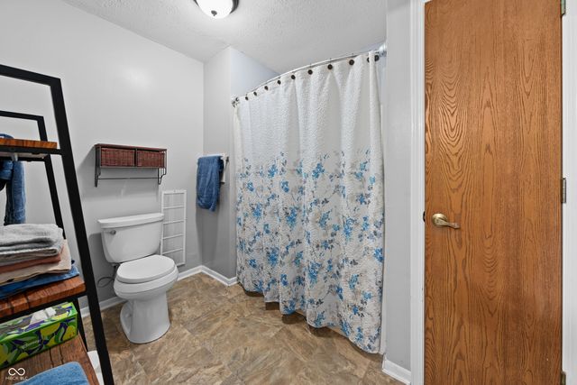 515 Buffalo Run Drive, Indianapolis, IN 46227