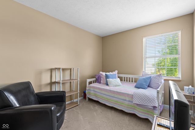 515 Buffalo Run Drive, Indianapolis, IN 46227