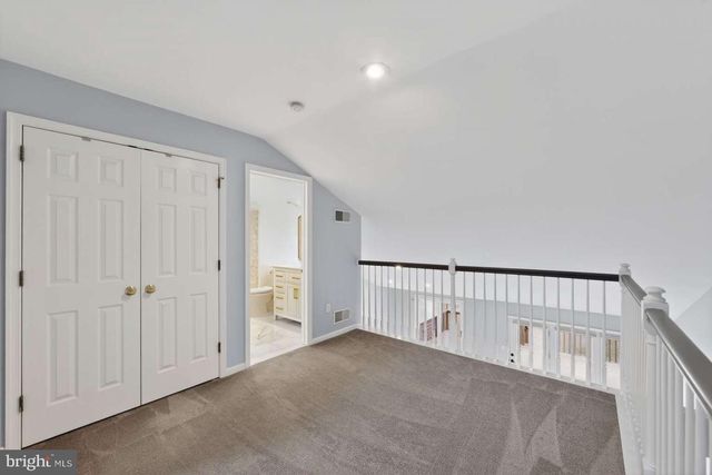 126 STEEPLECHASE DR, Elverson, PA 19520