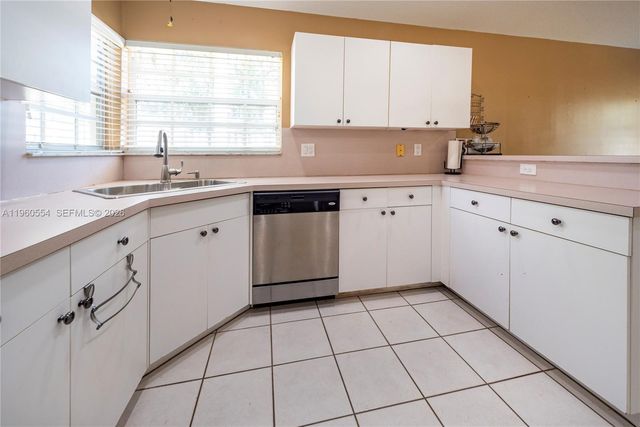 2260 NW 137th Ave, Sunrise, FL 33323