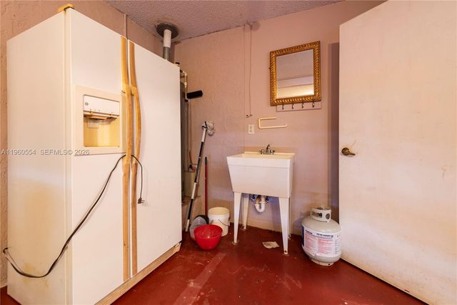 2260 NW 137th Ave, Sunrise, FL 33323