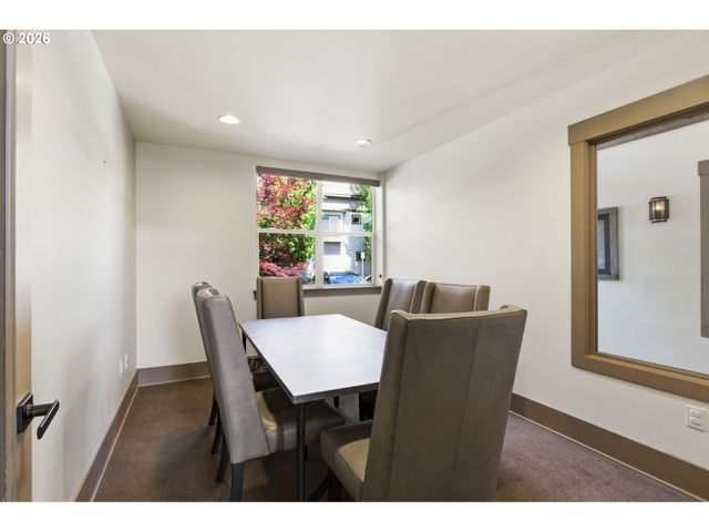 13925 Sw MERIDIAN St 202, Beaverton, OR 97005