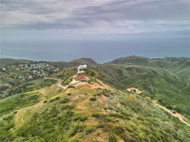 2520 Marby Drive, Malibu, CA 90265