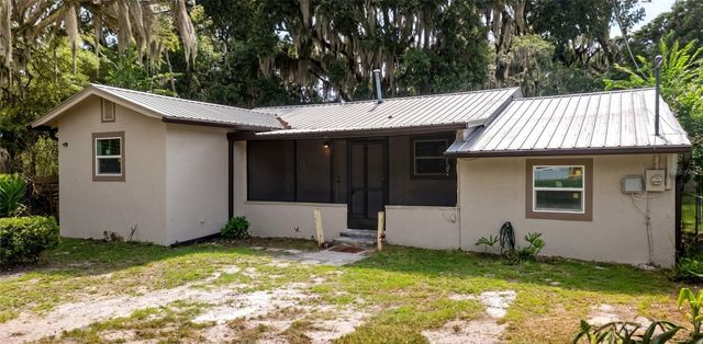 210 S 15TH STREET, Palatka, FL 32177