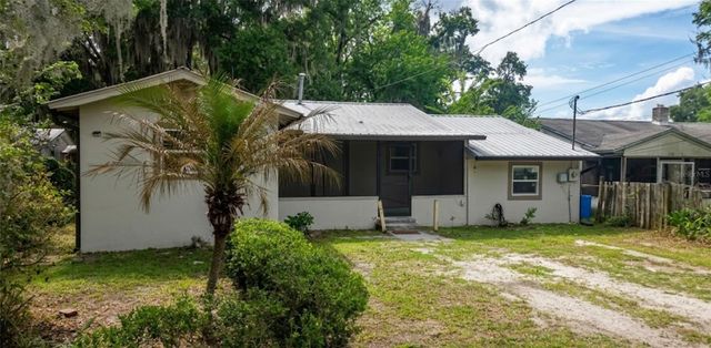 210 S 15TH STREET, Palatka, FL 32177