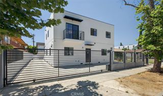 14734 Gilmore Street B, Van Nuys, CA 91411