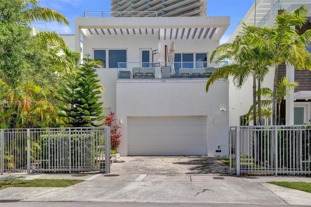 18985 Atlantic Blvd, Sunny Isles Beach, FL 33160