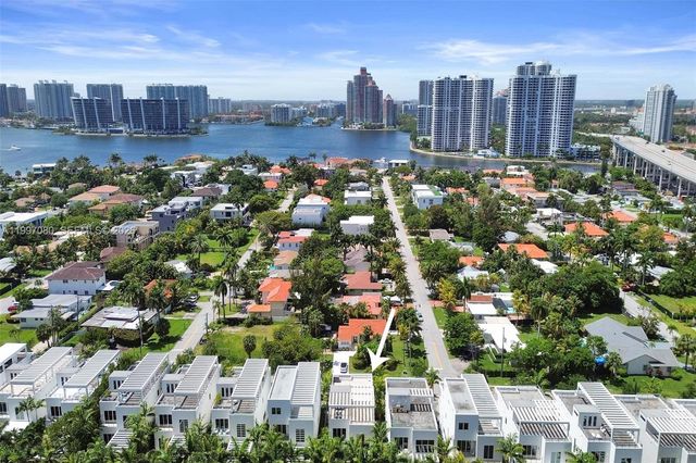 18985 Atlantic Blvd, Sunny Isles Beach, FL 33160