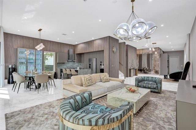 18985 Atlantic Blvd, Sunny Isles Beach, FL 33160