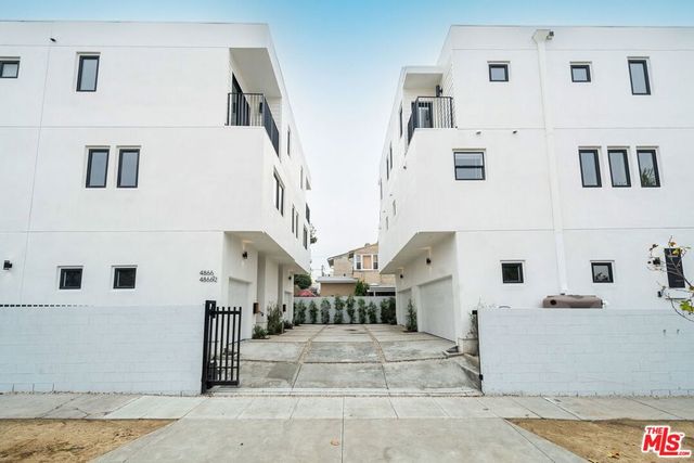 1800 S Highland Avenue, Los Angeles, CA 90019