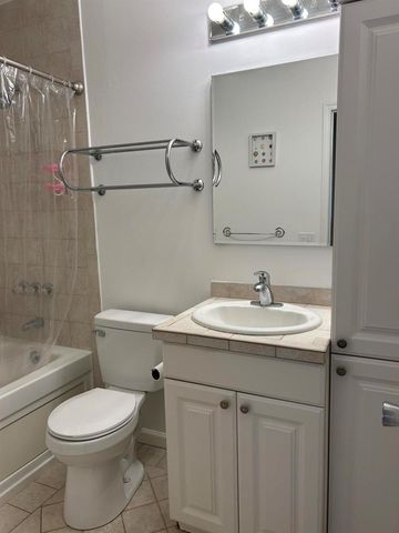 1851 NE 62nd Street 527, Fort Lauderdale, FL 33308
