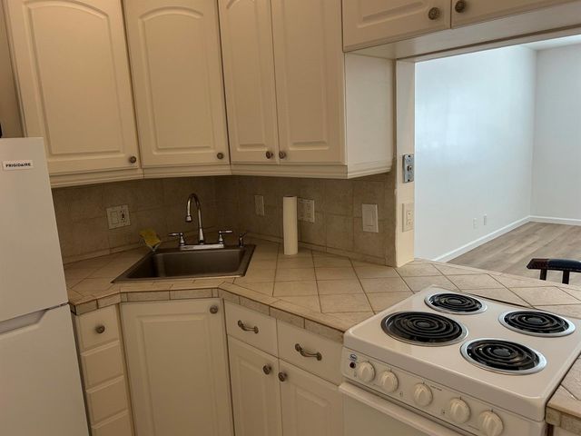 1851 NE 62nd Street 527, Fort Lauderdale, FL 33308