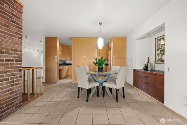 15233 22nd Avenue SW, Burien, WA 98166