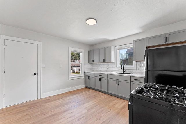 1021 KLAUS STREET, Green Bay, WI 54302