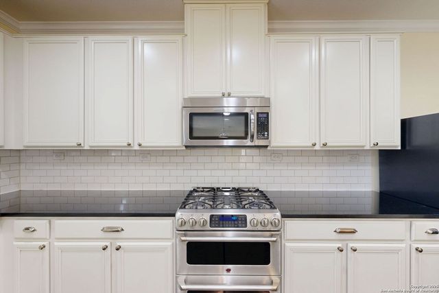 11934 TOKYO, San Antonio, TX 78230