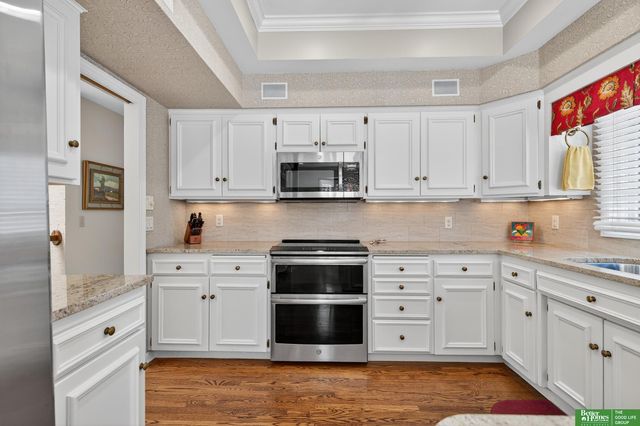 832 S 112 Plaza, Omaha, NE 68154