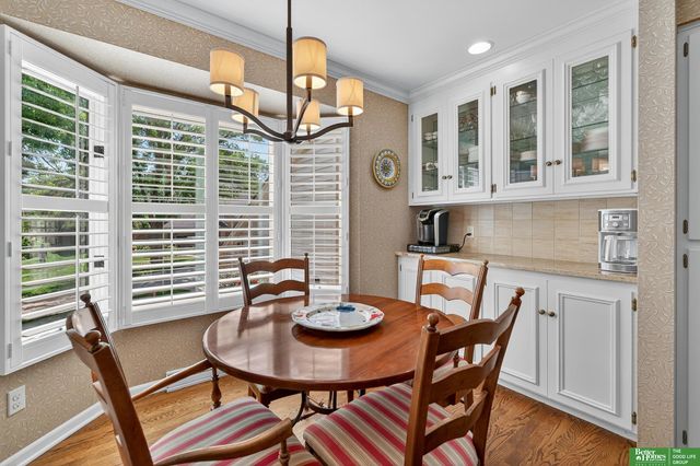 832 S 112 Plaza, Omaha, NE 68154