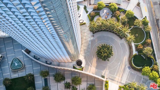 211 W Elm Court 17A, Los Angeles, CA 90067