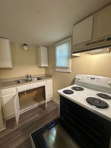 2119 Staunton AVE, Roanoke, VA 24017