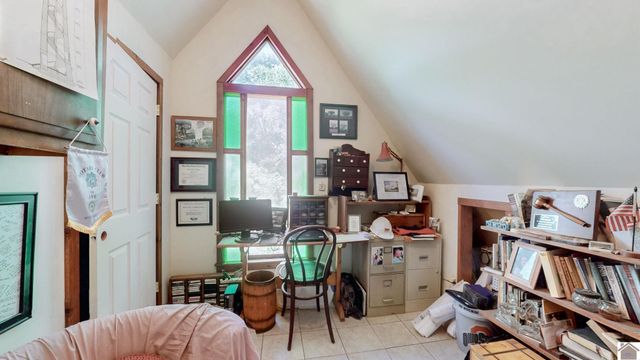 2539 Springhill Rd., Clinton, KY 42031