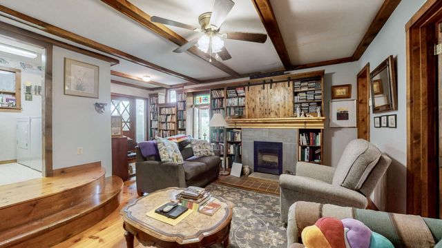 2539 Springhill Rd., Clinton, KY 42031