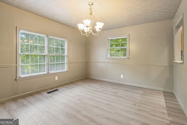 5361 Hog Mountain Road, Flowery Branch, GA 30542