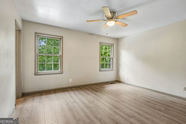 5361 Hog Mountain Road, Flowery Branch, GA 30542