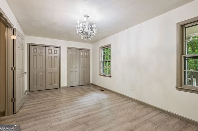 5361 Hog Mountain Road, Flowery Branch, GA 30542