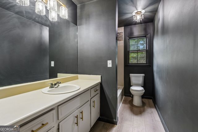 5361 Hog Mountain Road, Flowery Branch, GA 30542