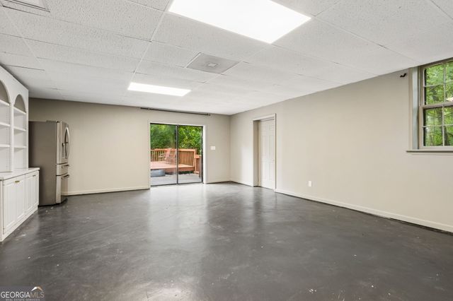 5361 Hog Mountain Road, Flowery Branch, GA 30542