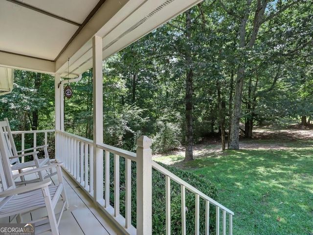 5361 Hog Mountain Road, Flowery Branch, GA 30542