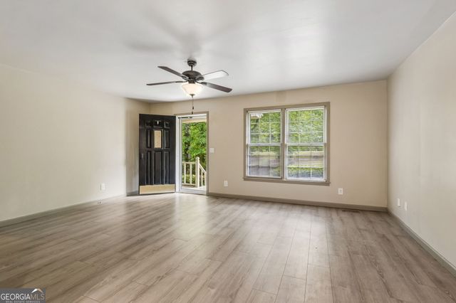 5361 Hog Mountain Road, Flowery Branch, GA 30542