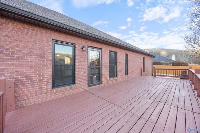 2316 Little Cove Road, Owens Cross Roads, AL 35763