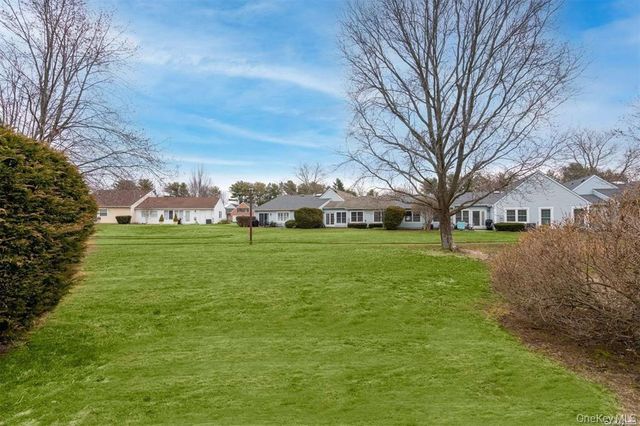 27 Hearthside Drive, Mount Sinai, NY 11766