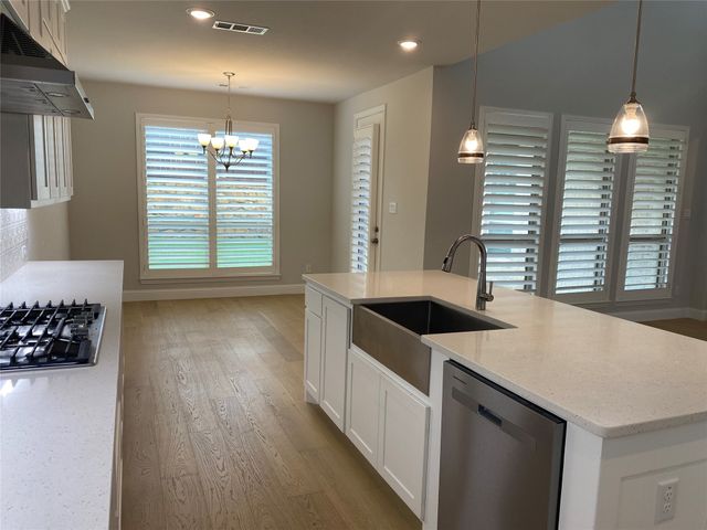 409 Caddo Ridge Lane, Mansfield, TX 76063