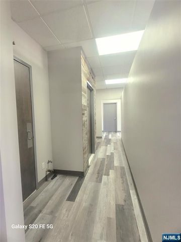 160 Legrand Avenue, Northvale, NJ 07647