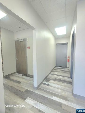 160 Legrand Avenue, Northvale, NJ 07647