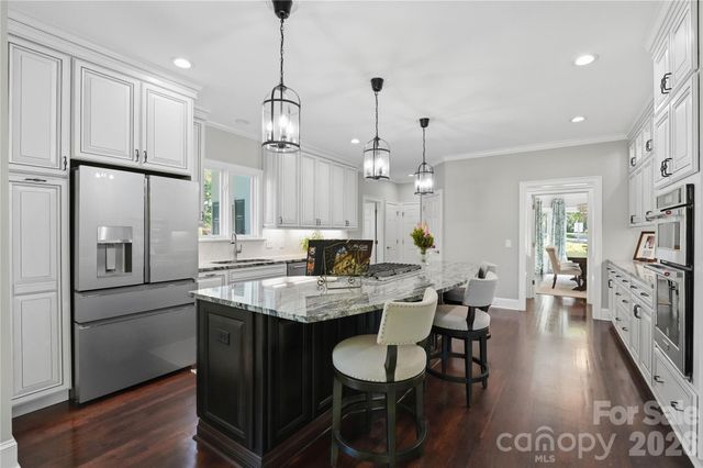 18928 Peninsula Point Drive, Cornelius, NC 28031