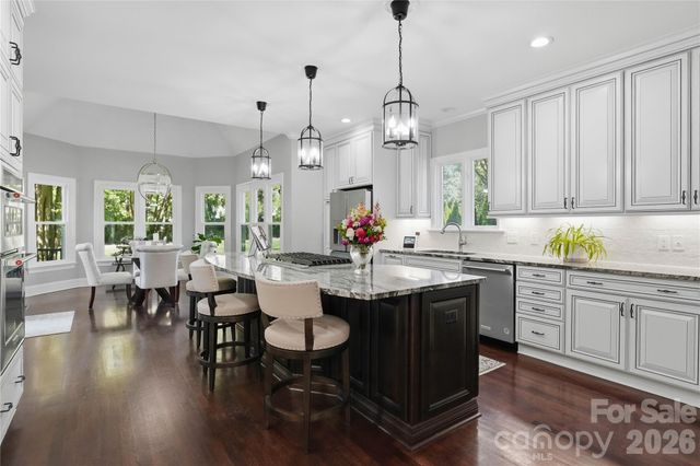 18928 Peninsula Point Drive, Cornelius, NC 28031