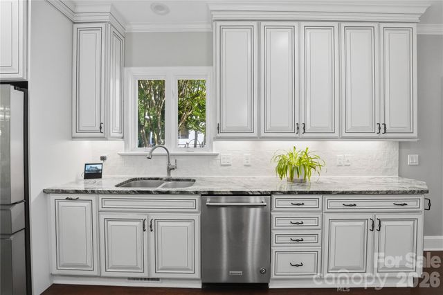 18928 Peninsula Point Drive, Cornelius, NC 28031