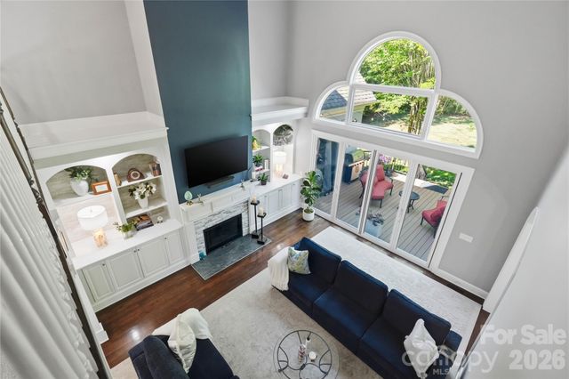 18928 Peninsula Point Drive, Cornelius, NC 28031