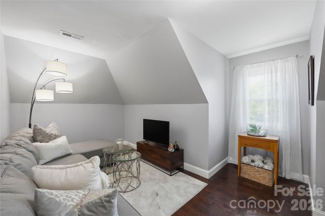 18928 Peninsula Point Drive, Cornelius, NC 28031