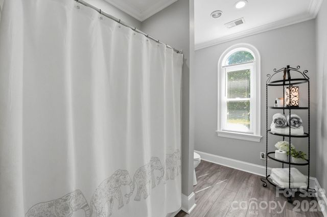 18928 Peninsula Point Drive, Cornelius, NC 28031