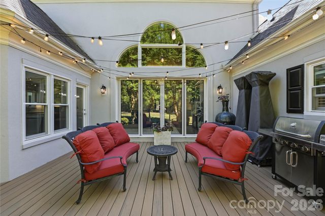 18928 Peninsula Point Drive, Cornelius, NC 28031